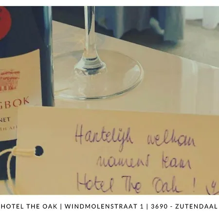 Hotel The Oak 2*
